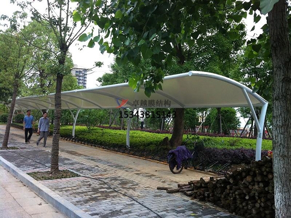 膜結構雨棚遮陽棚效果怎么樣？